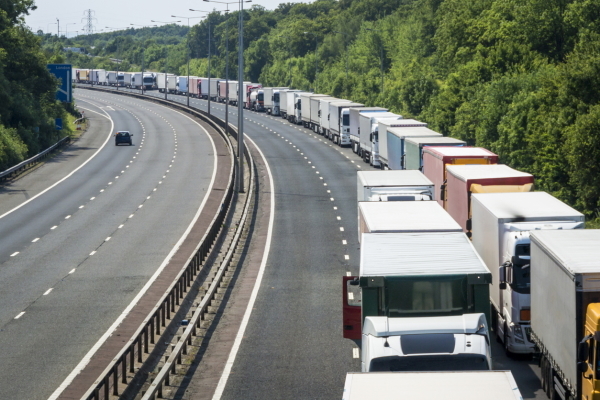 Managing supply chain volatility