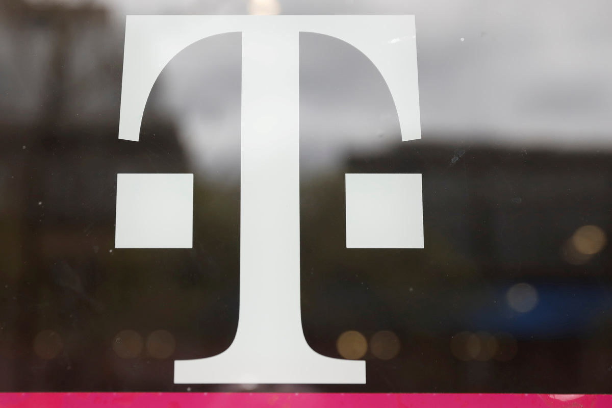 T-Mobile posts highest Q2 subscriber adds in eight years, beating estimates