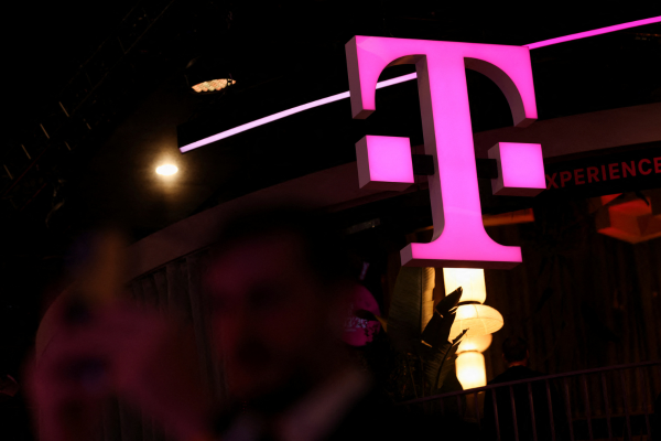 Deutsche Telekom lifts 2023 guidance slightly again