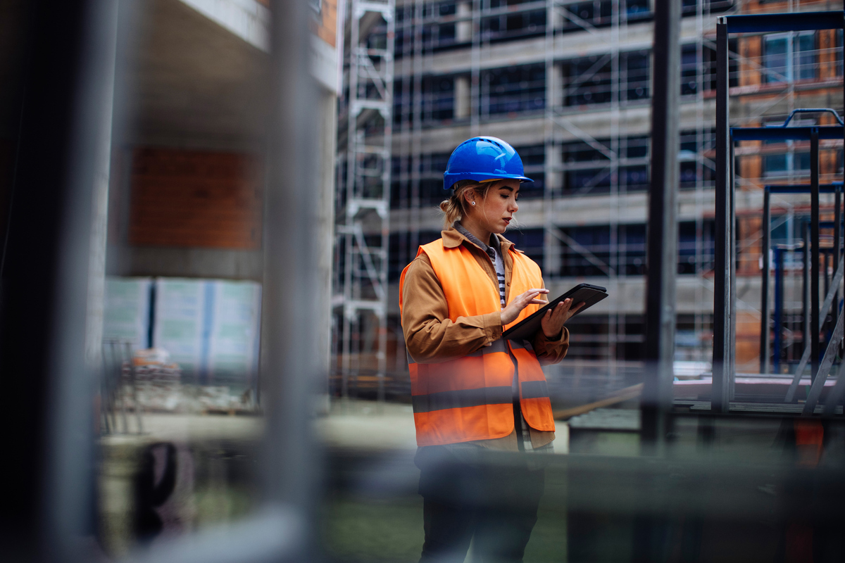 UK construction at a crossroads: embracing digitalisation for future growth