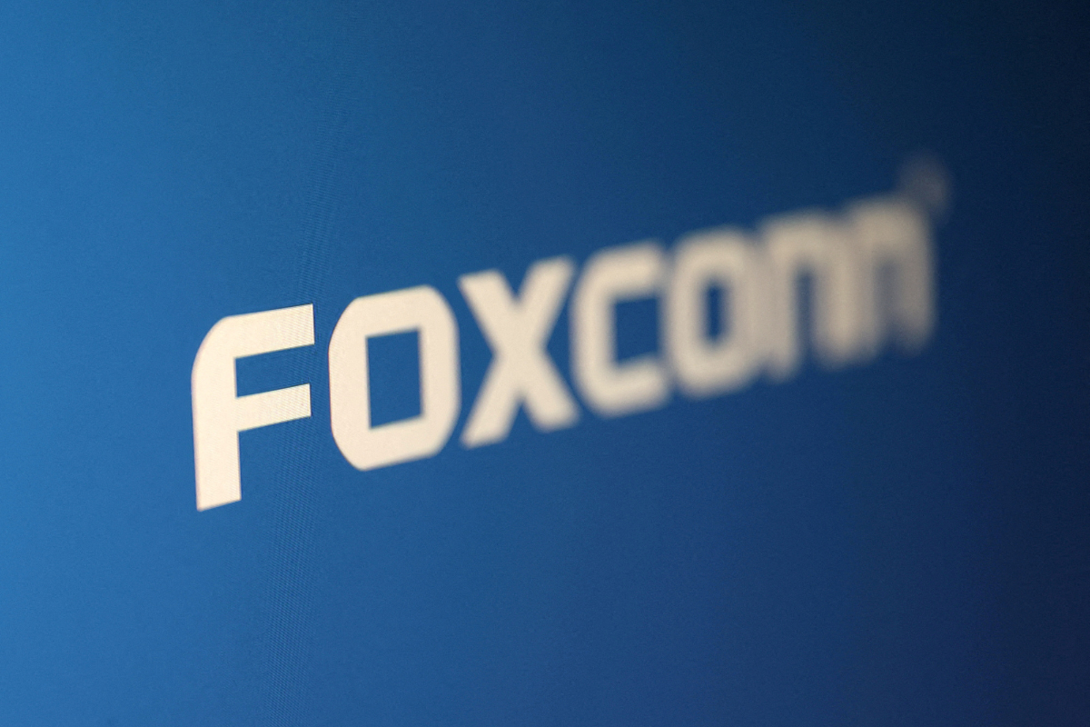 Foxconn reiterates guidance for Q1 revenue drop off high base