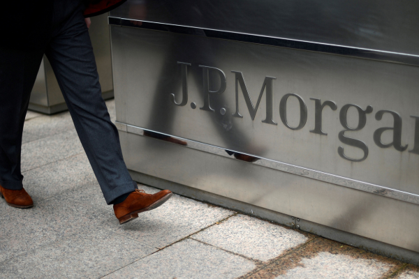 JPMorgan, Greek fintech, claim success in London court