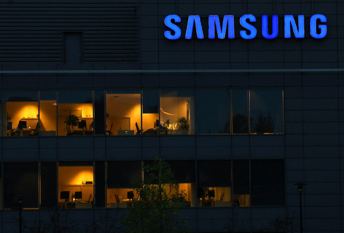 Samsung Electronics wins cutting-edge AI chip order from Japan's Preferred Networks