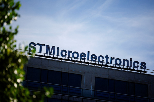 STMicroelectronics trims 2024 revenue outlook again