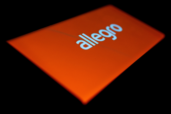 Poland's Allegro says Roy Perticucci to step down as CEO in 2025