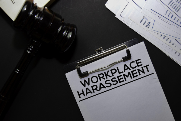 A new approach in sexual harassment awareness training