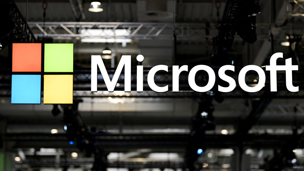 Microsoft forecasts strong growth for Azure cloud business, shares surge 7%