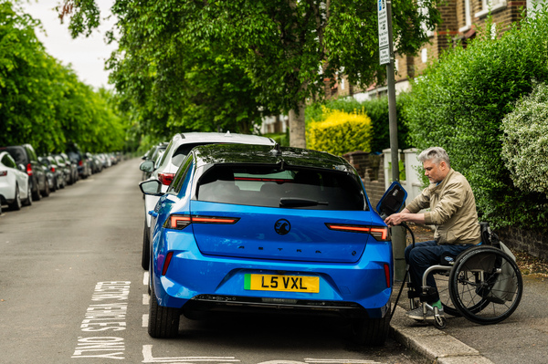 Leading the charge towards Net–Zero transport