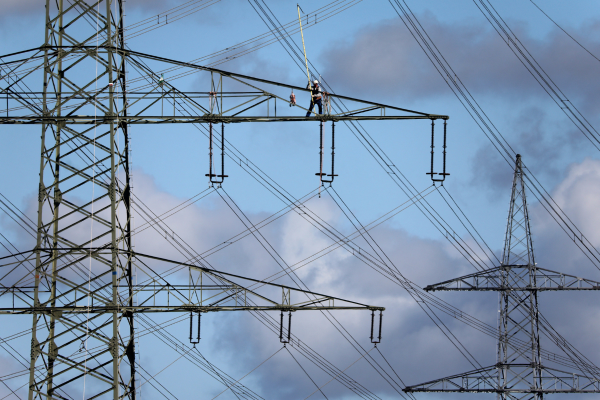 Poor grid planning could shift Europe's data centre geography, report says
