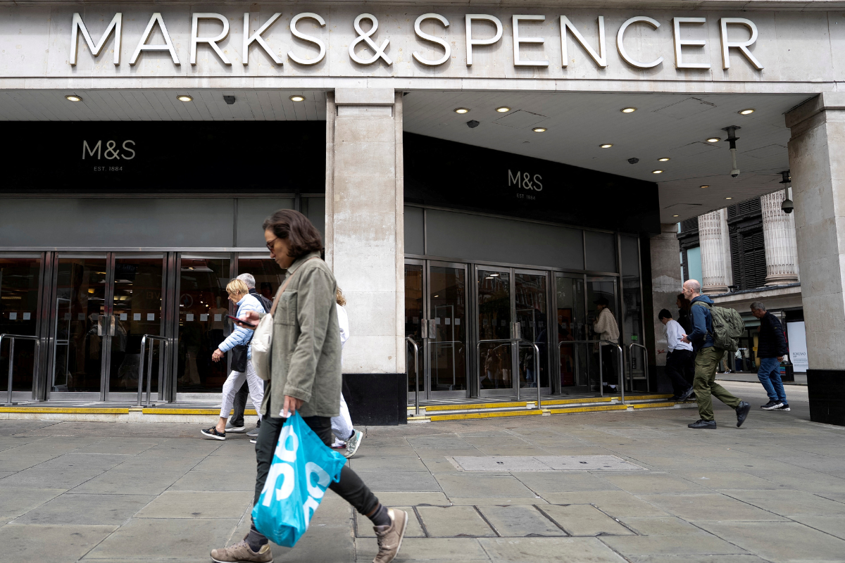 UK's M&S invests $457 million in robotic warehouse to boost food business