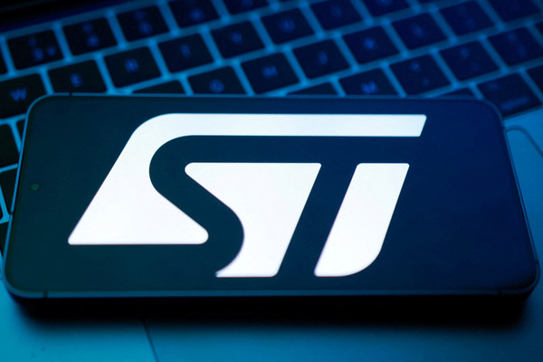 STMicroelectronics opens new 1-billion-euro credit line with EIB