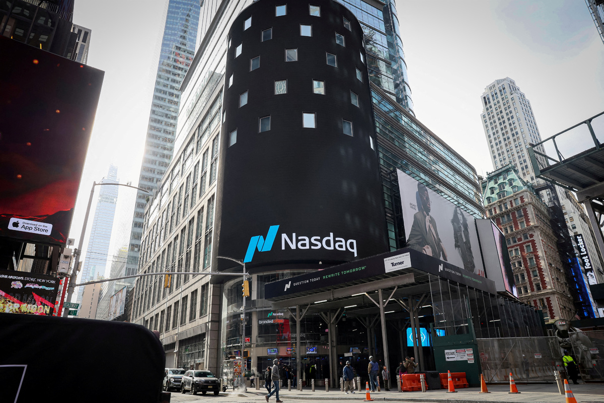 Exclusive-Nasdaq seeks to extend trading hours, as Wall Street gears up for 24/7 move