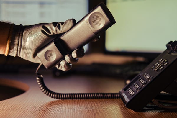 Securing IT helpdesks against voice phishing