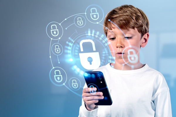The enterprise security risks of the UK&rsquo;s on-device scanning plan