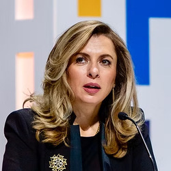 Clara Durodi&eacute;
