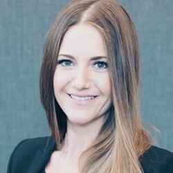 Dr. Marlene Wolfgruber