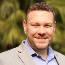 Simon Daniel Houghton Simon Daniel Houghton