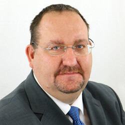 Patrick Strauss Patrick Strauss